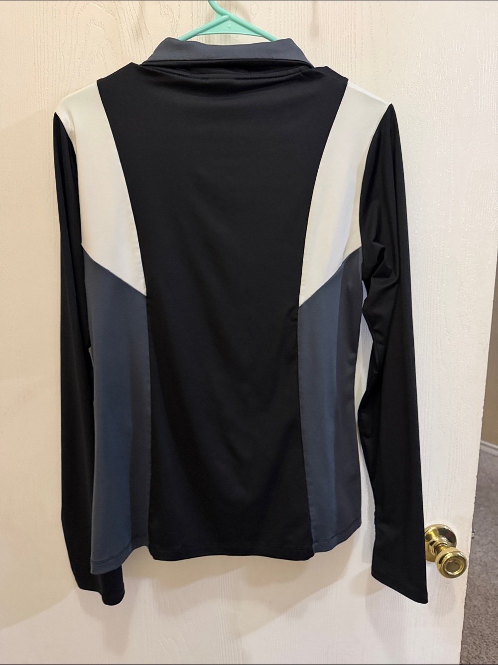 PINK Victoria's Secret Black, Gray & White Quarter-Zip Performance Sweater - Picture 3 of 3